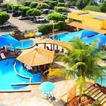 LINDO FLAT com PARQUE AQUÁTICO PERTO DO CENTRO DE CALDAS NOVAS!