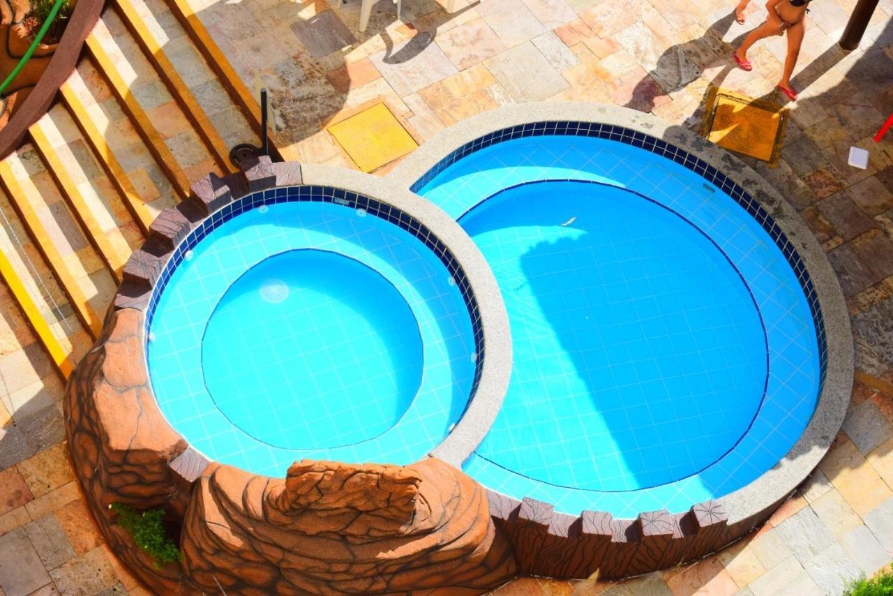 Flat Temporada Perto Singapura Shopping Com 7 Piscinas, Bar Molhado, Restaurante - A 3 Min Centro De Caldas Novas! Apartamento